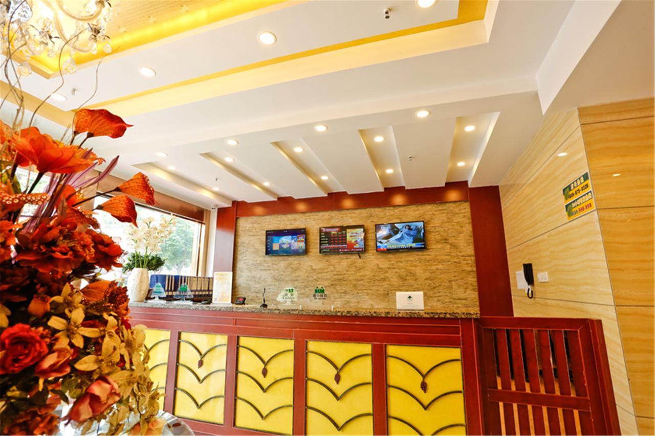 Greentree Alliance Jiangxi Nanchang Honggutan Middle Fenghuang Avenue Hotel ภายนอก รูปภาพ